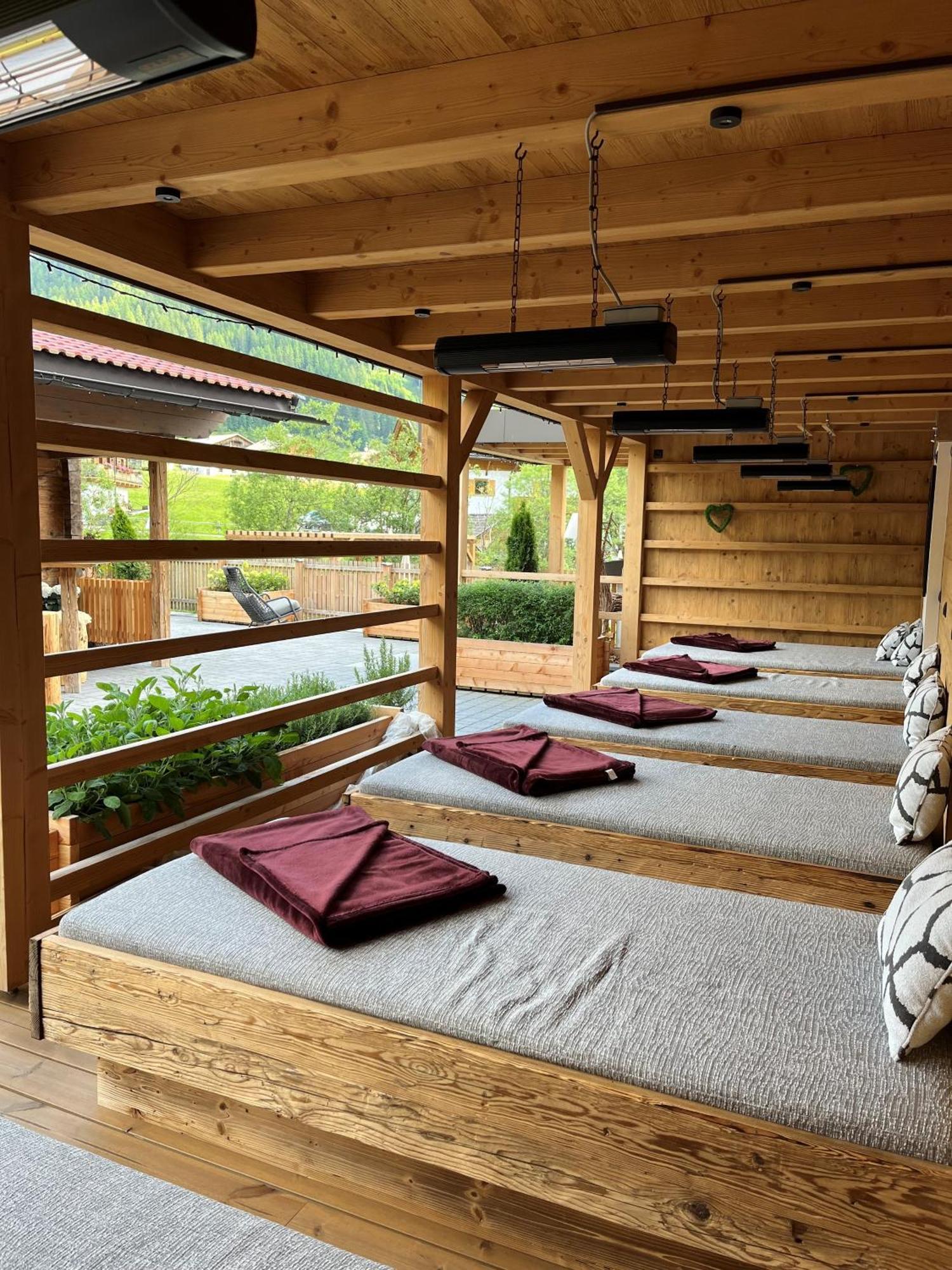 Vitalpina Hotel Magdalenahof Santa Maddalena in Casies Εξωτερικό φωτογραφία