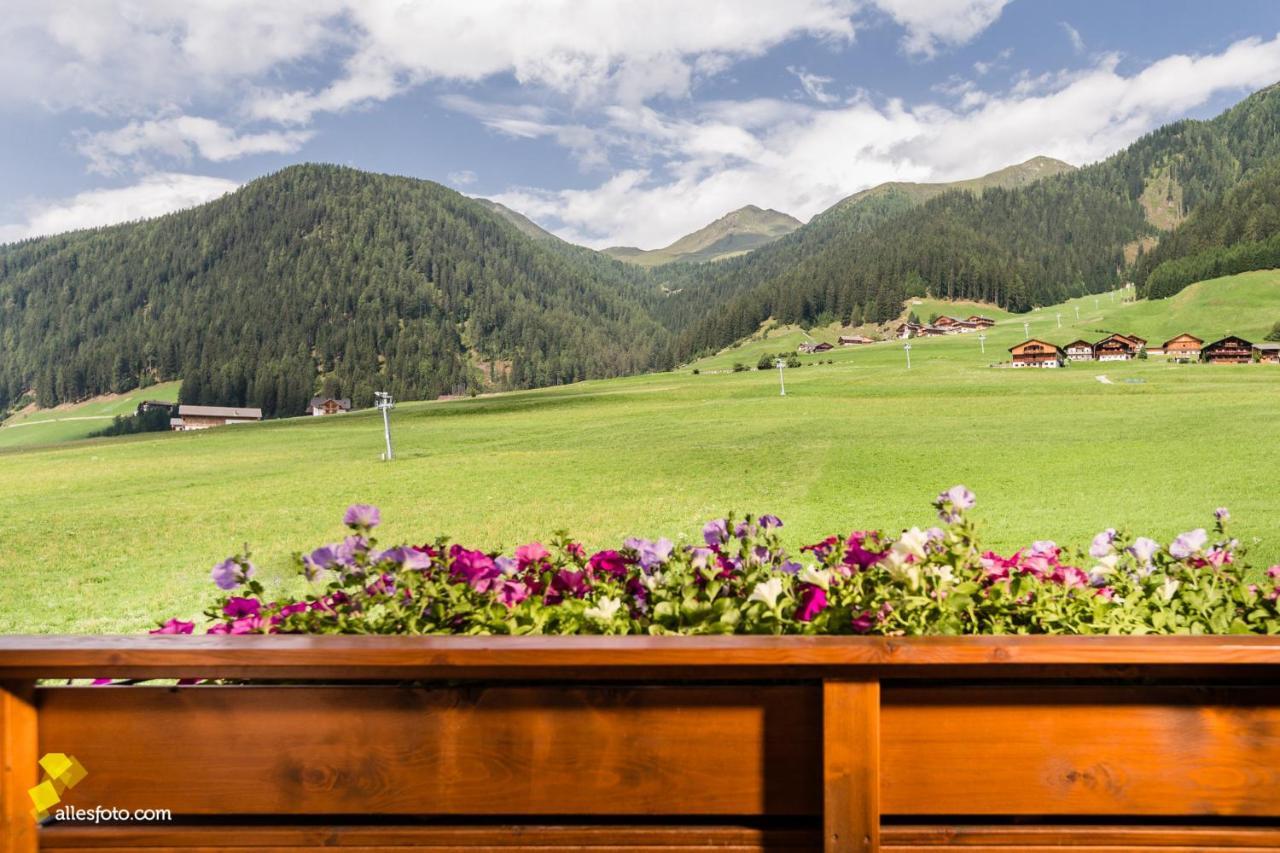 Vitalpina Hotel Magdalenahof Santa Maddalena in Casies Εξωτερικό φωτογραφία